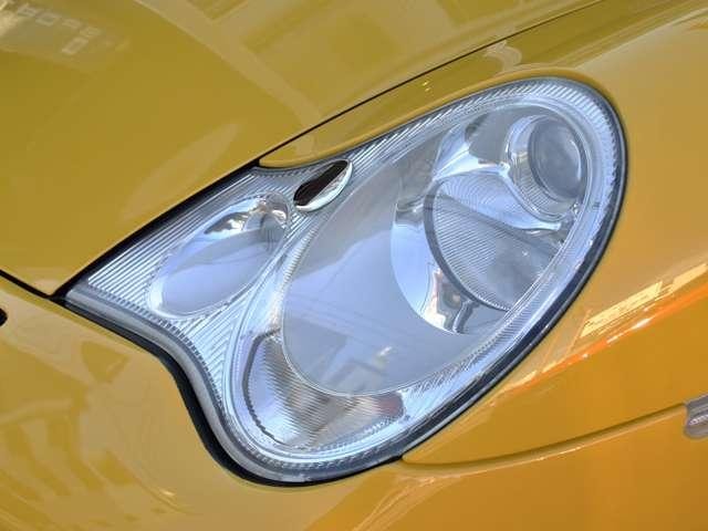 Porsche 911 2002 — фото автомобиля 1