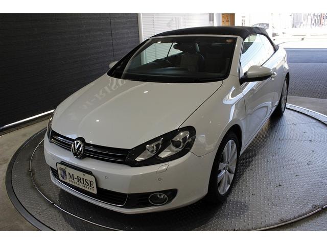 Volkswagen GOLF CABRIOLET 2012 — фото автомобиля 1