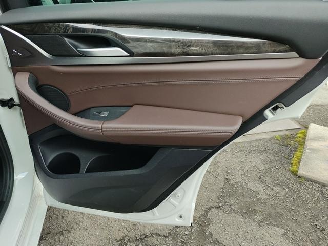 Миниатюра 16