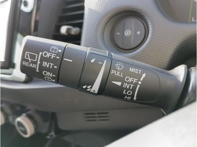 Honda FIT 2021 — фото автомобиля 1