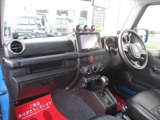 Миниатюра 17