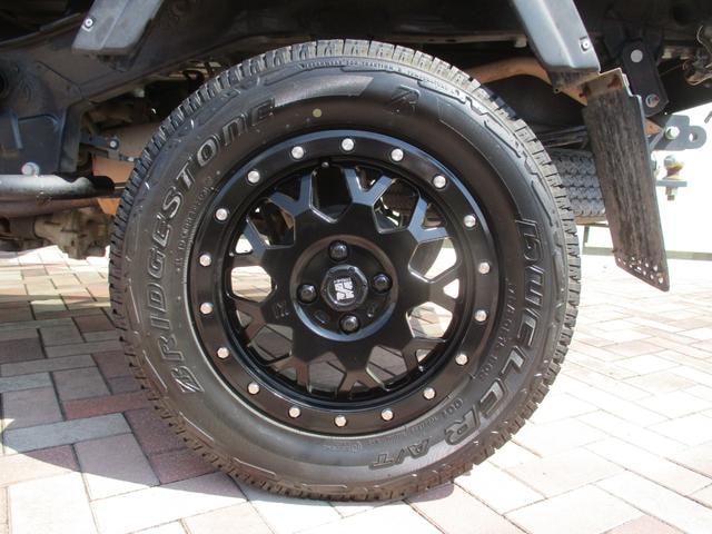 Миниатюра 28