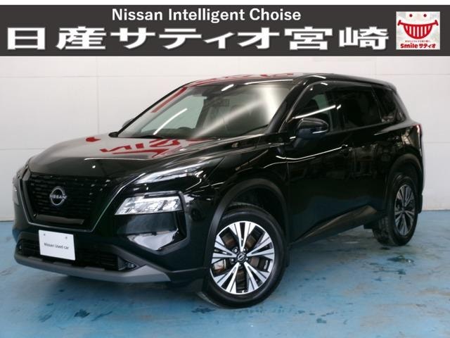 Nissan X-TRAIL 2023 — фото автомобиля 1
