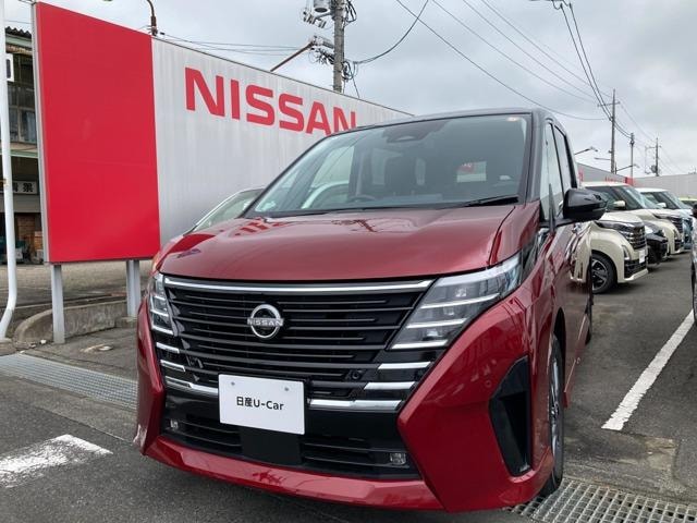 Nissan SERENA 2024 — фото автомобиля 1