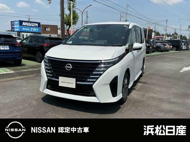 Nissan SERENA 2023 — фото автомобиля 1