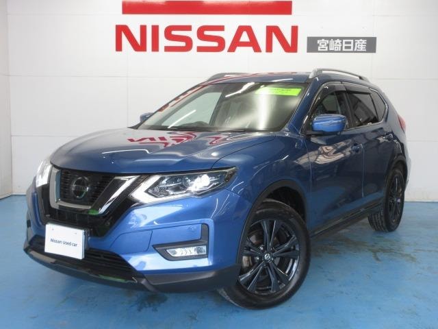 Nissan X-TRAIL 2022 — фото автомобиля 1