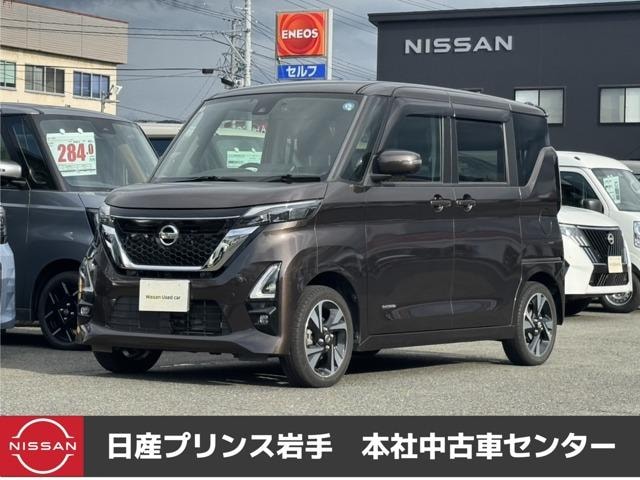Nissan ROOX 2022 — фото автомобиля 1
