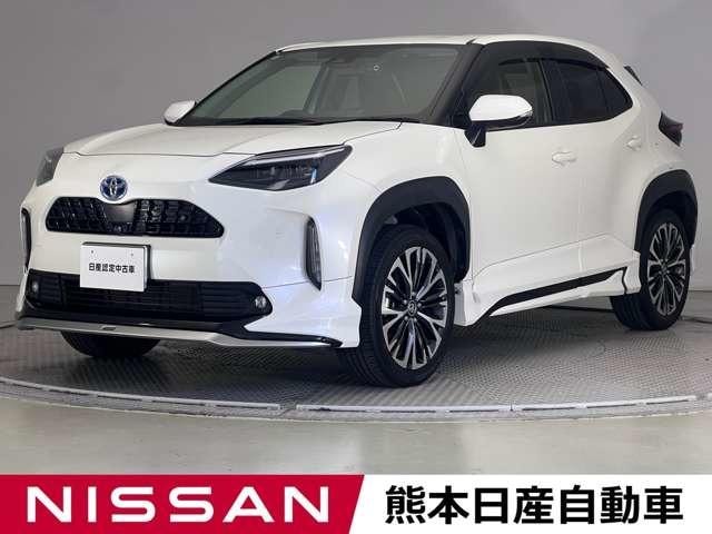 Toyota YARIS CROSS 2022 — фото автомобиля