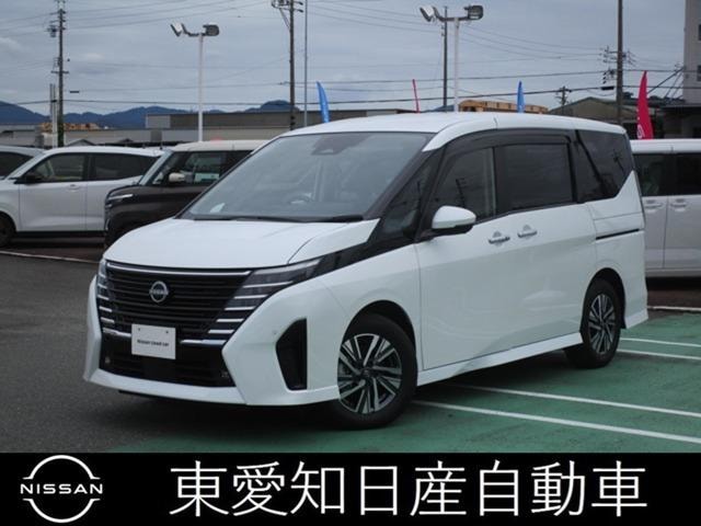Nissan SERENA 2024 — фото автомобиля 1