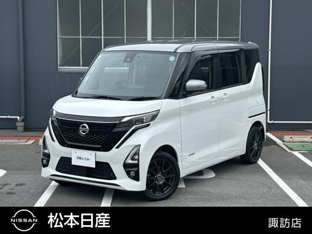 Nissan ROOX 2022 — фото автомобиля 1