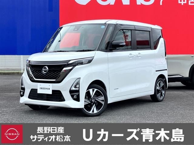 Nissan ROOX 2022 — фото автомобиля 1