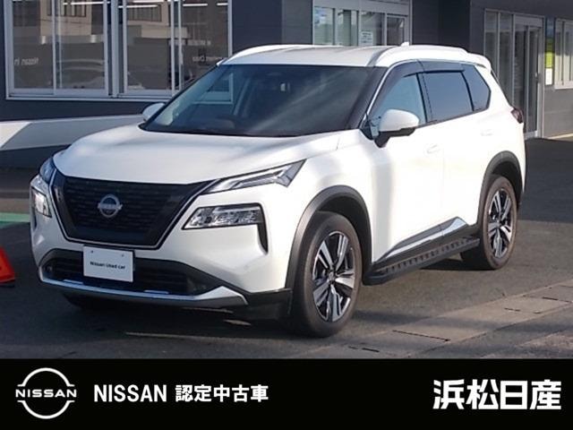 Nissan X-TRAIL 2023 — фото автомобиля