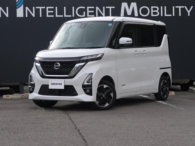 Nissan ROOX 2023 — фото автомобиля 1