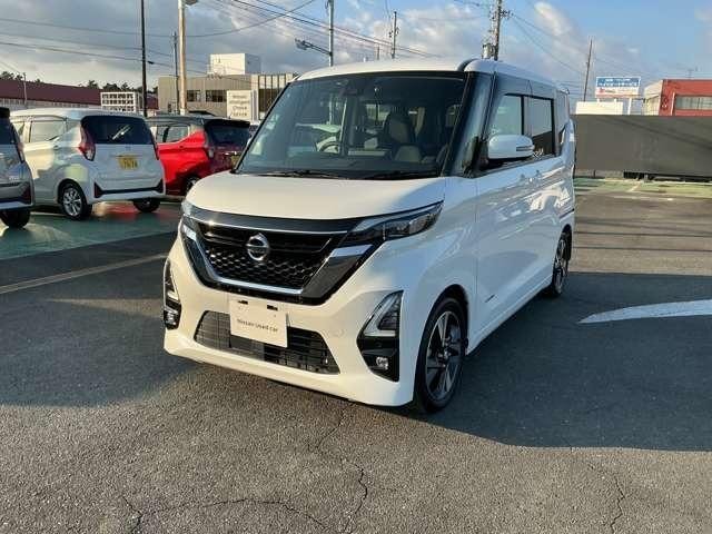 Nissan ROOX 2021 — фото автомобиля 1