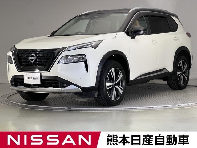 Nissan X-TRAIL 2023 — фото автомобиля 1