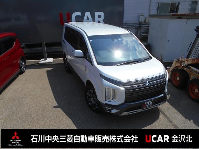 Mitsubishi DELICA D:5 2023 — фото автомобиля 1