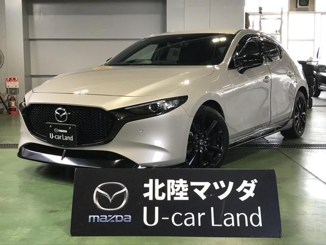 Mazda 3 FASTBACK 2022 — фото автомобиля 1