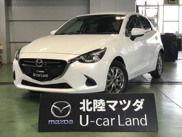 Mazda DEMIO 2018 — фото автомобиля 1