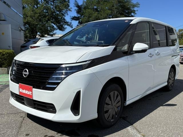 Nissan SERENA 2023 — фото автомобиля 1