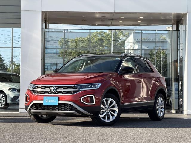 Volkswagen T-ROC 2025 — фото автомобиля