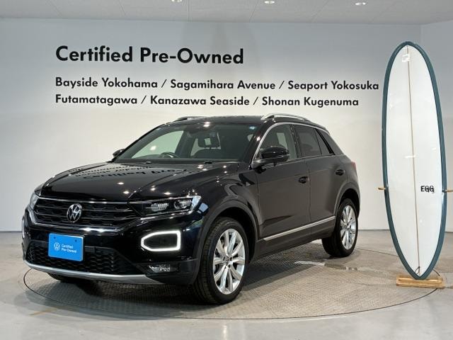 Volkswagen T-ROC 2022 — фото автомобиля