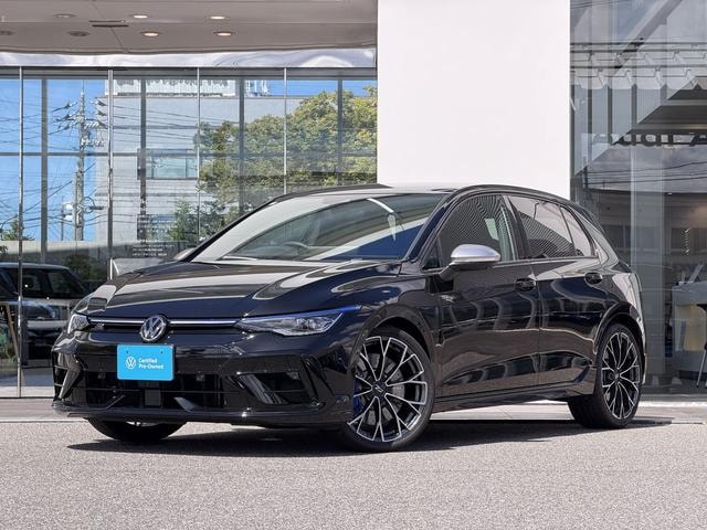 Volkswagen GOLF R 2025 — фото автомобиля