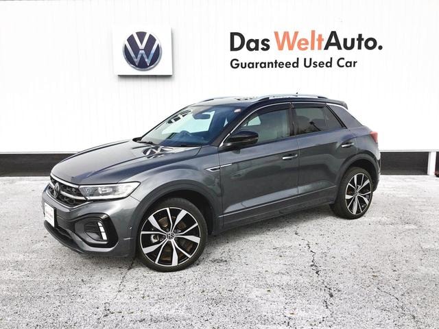 Volkswagen T-ROC 2023 — фото автомобиля