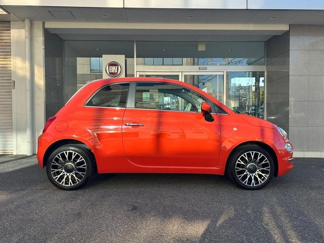 Fiat 500C 2024 — фото автомобиля 1