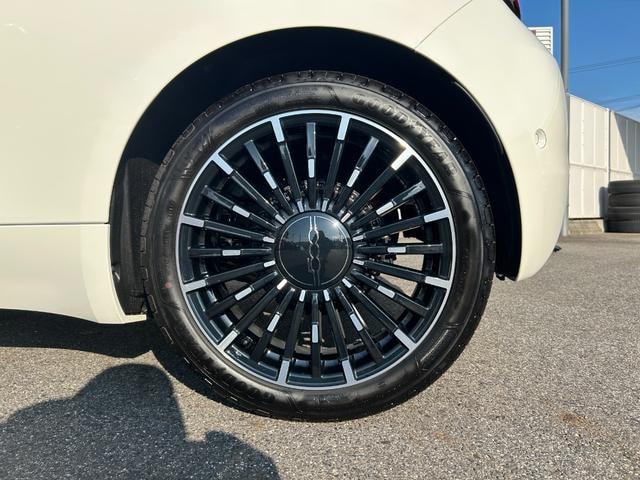 Миниатюра 24