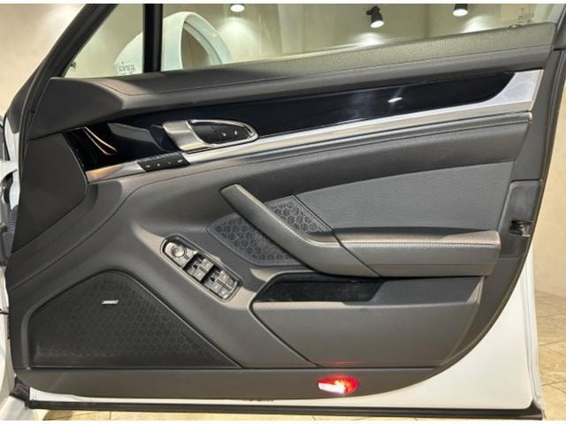 Миниатюра 24