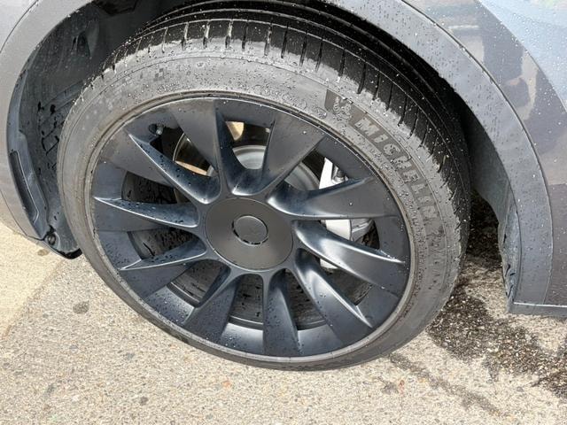 Миниатюра 12
