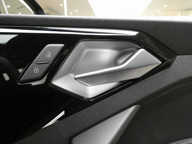 Миниатюра 37