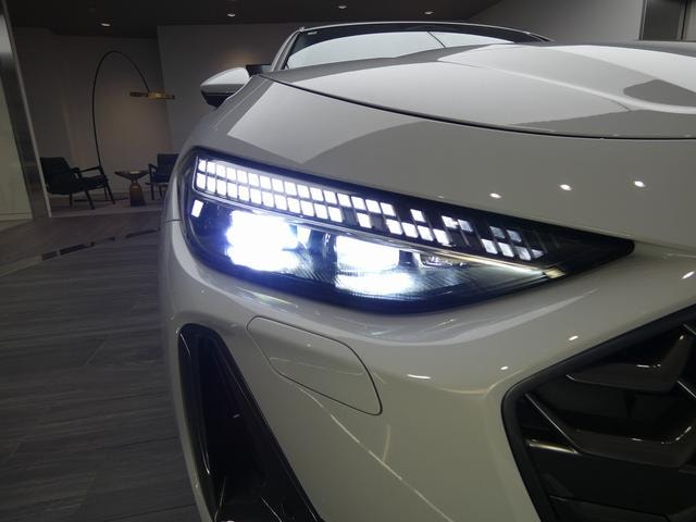 Миниатюра 15