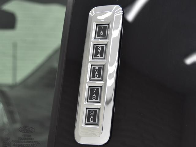 Миниатюра 17