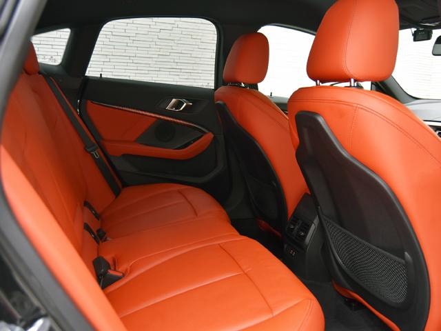 Миниатюра 12