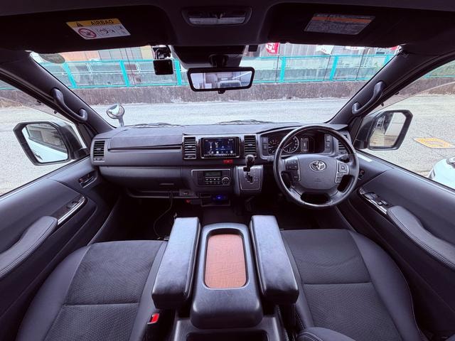 Миниатюра 18