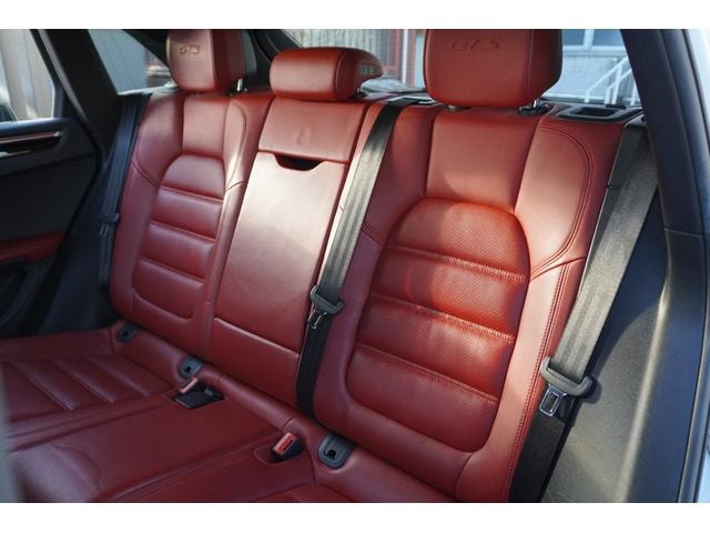 Миниатюра 28