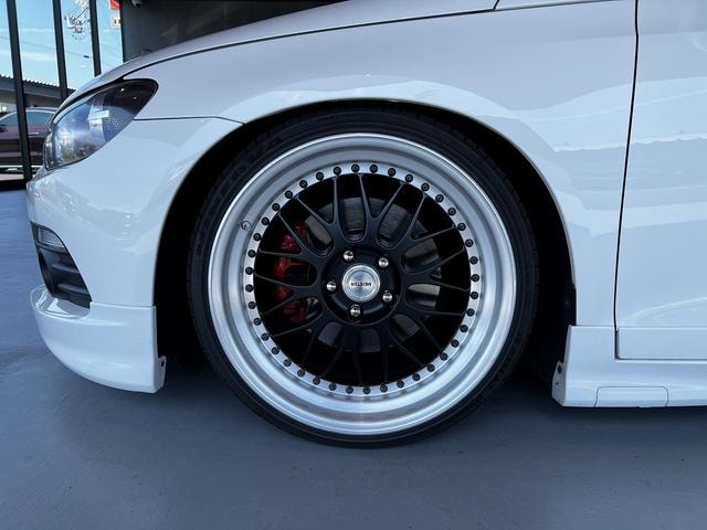 Миниатюра 12