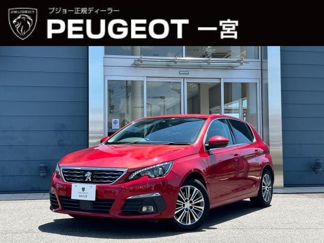 Peugeot 308 2021 — фото автомобиля