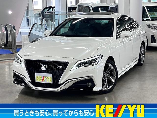 Toyota CROWN 2018 — фото автомобиля 1