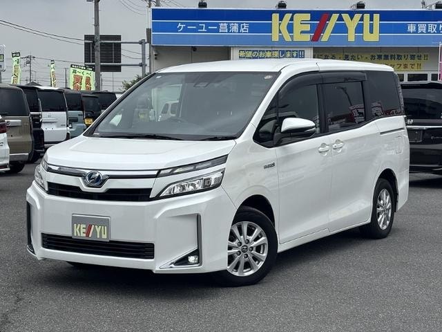 Toyota VOXY 2018 — фото автомобиля 1