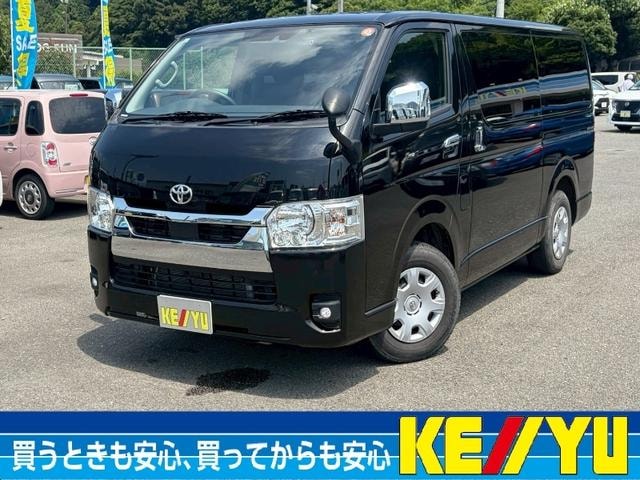 Toyota HIACE VAN 2023 — фото автомобиля 1