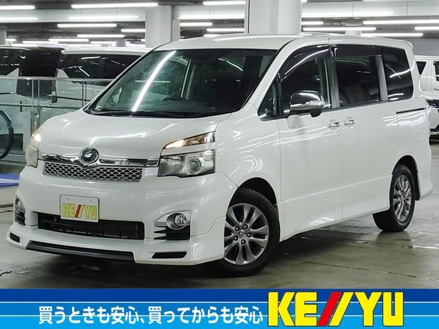 Toyota VOXY 2011 — фото автомобиля 1