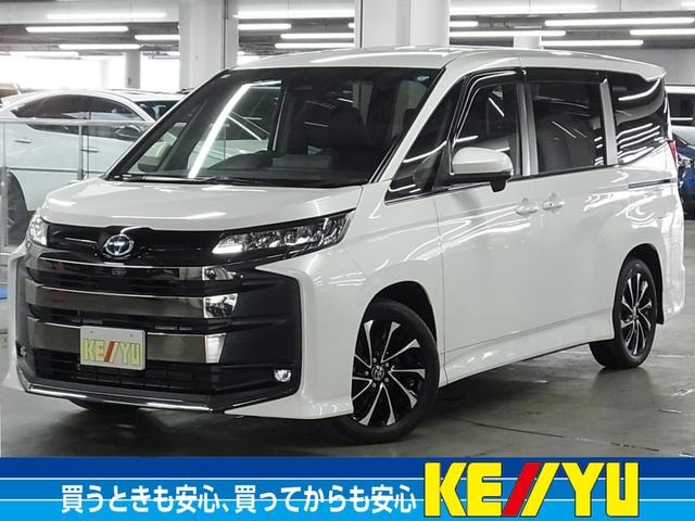 Toyota NOAH 2023 — фото автомобиля 1