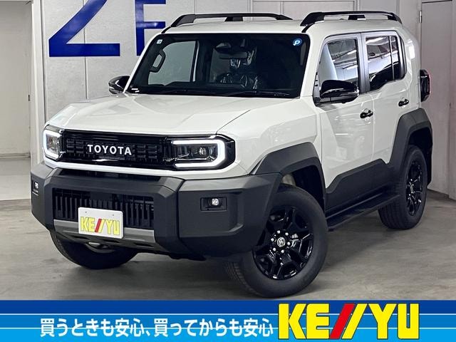 Toyota LAND CRUISER FJ 2026 — фото автомобиля