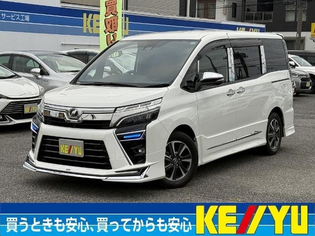 Toyota VOXY 2020 — фото автомобиля 1