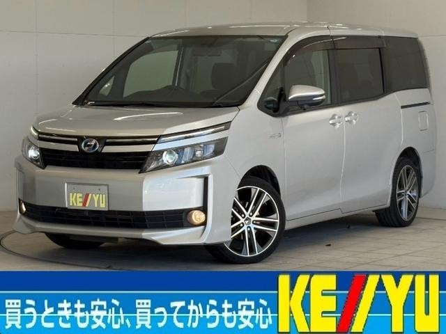 Toyota VOXY 2014 — фото автомобиля 1