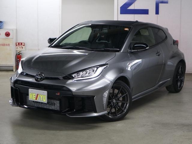 Toyota GR YARIS 2025 — фото автомобиля