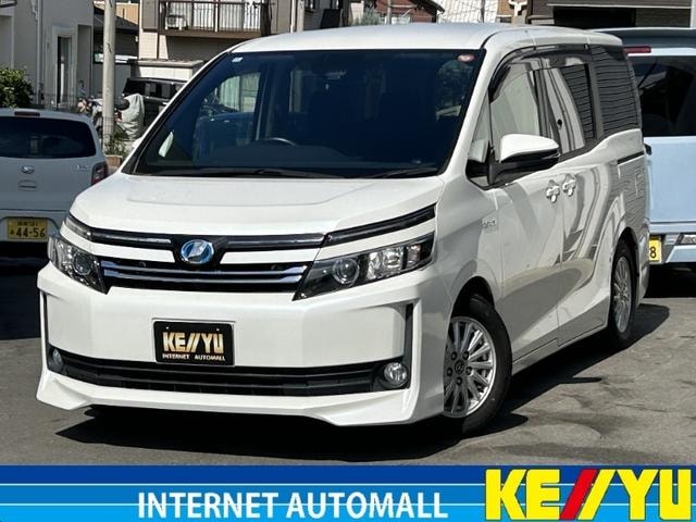 Toyota VOXY 2016 — фото автомобиля 1