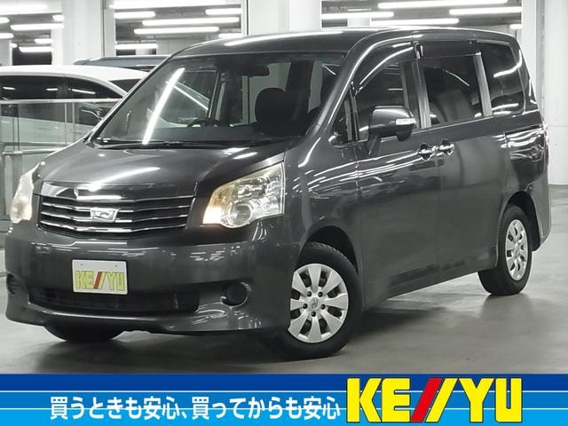Toyota NOAH 2012 — фото автомобиля 1